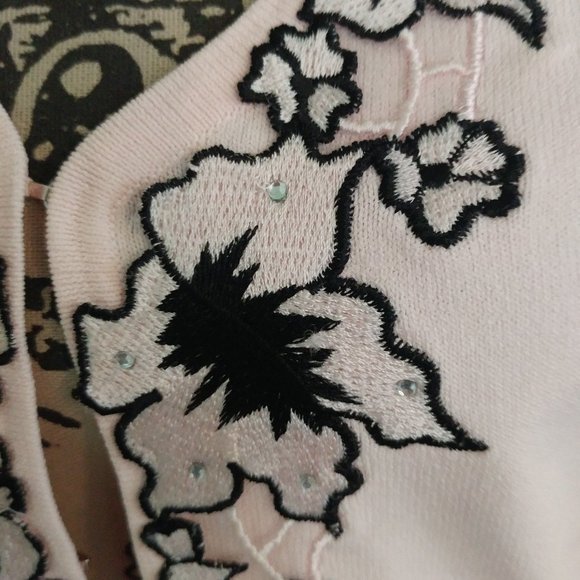 NWT AD ORIGINALS PINK BLACK EMBROIDERED CARDIGAN M - Picture 3 of 5